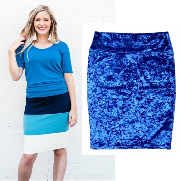 LuLaRoe Dresses & Skirts - LuLaRoe Elegant Cassie Crushed Blue Velvet Skirt